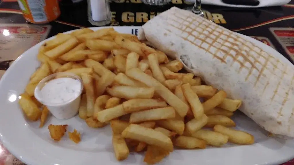 Le Grill d'Or_Iwuy_slider_image_3