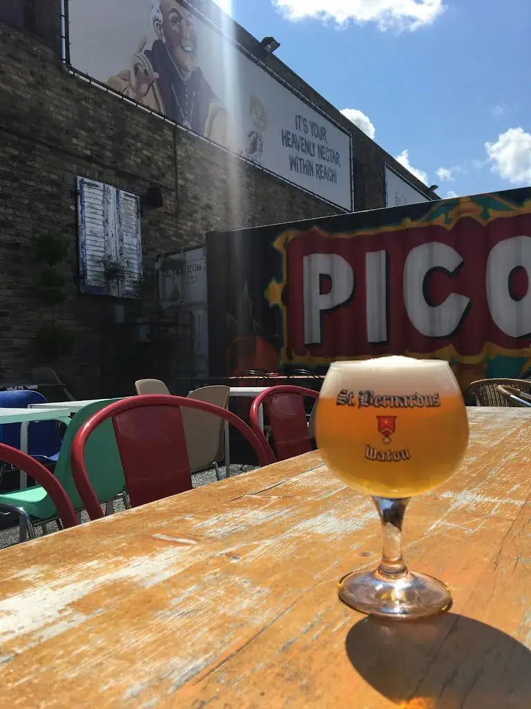 Bistrot Léon_Oost-Cappel_slider_image_2