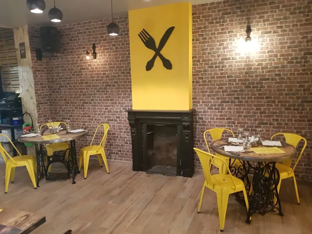 Le Petit Orchestre restaurant in Wingles