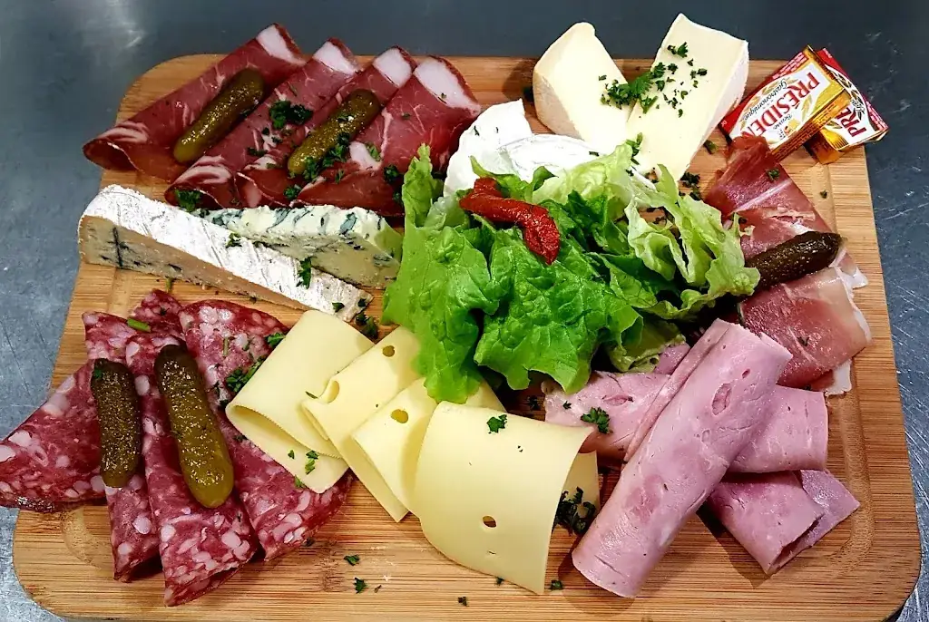 Hudson_Jaux_slider_image_3