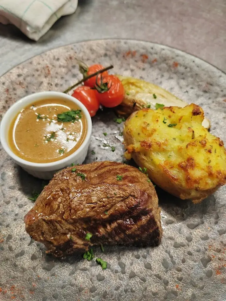 AU SULKY Restaurant in Capelle