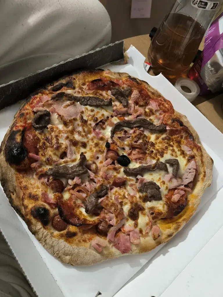 Aux Magots_Gorgue_slider_image_3