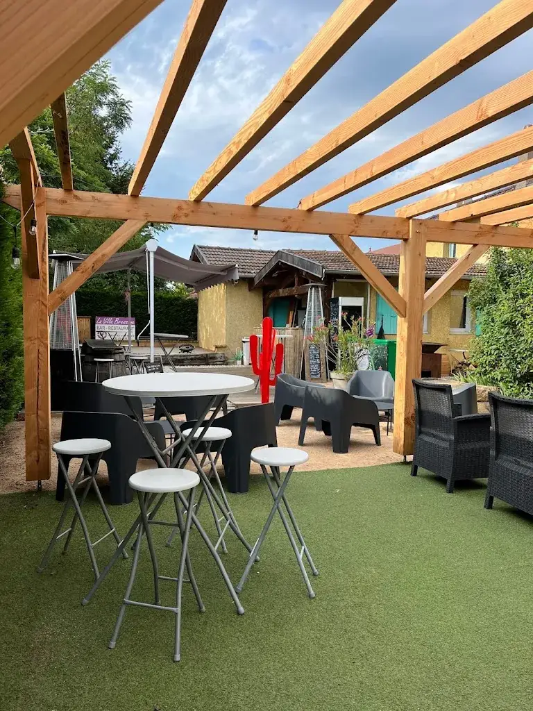 La Villa Bressane restaurant in Crottet