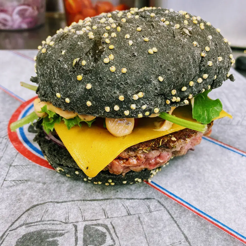 Place de la frite_Bassée_slider_image_2