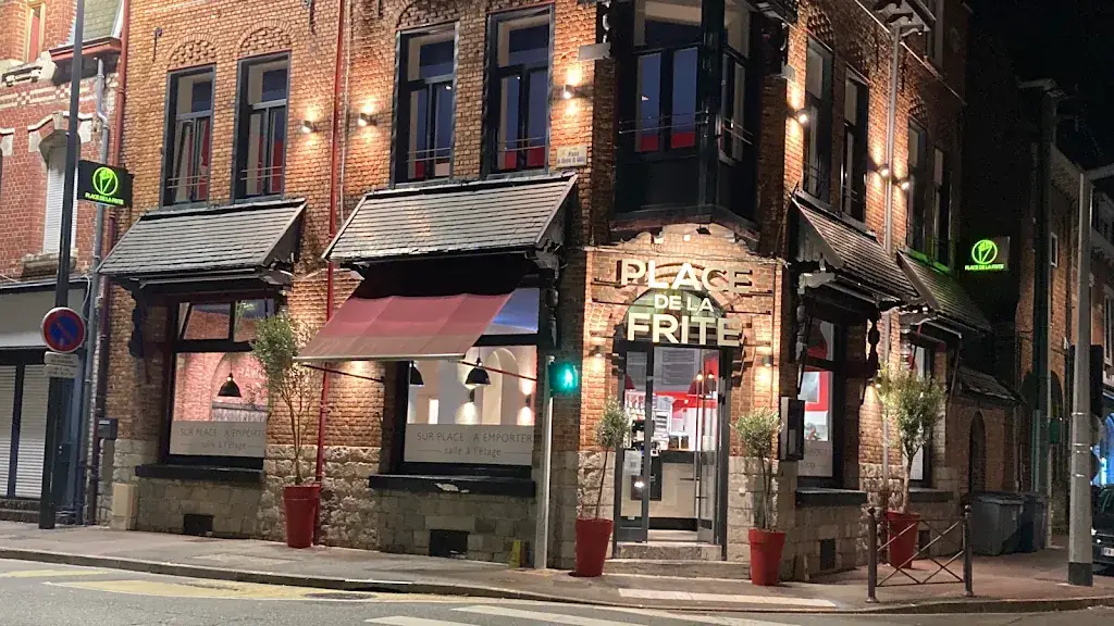 Place de la frite_Bassée_slider_image_3