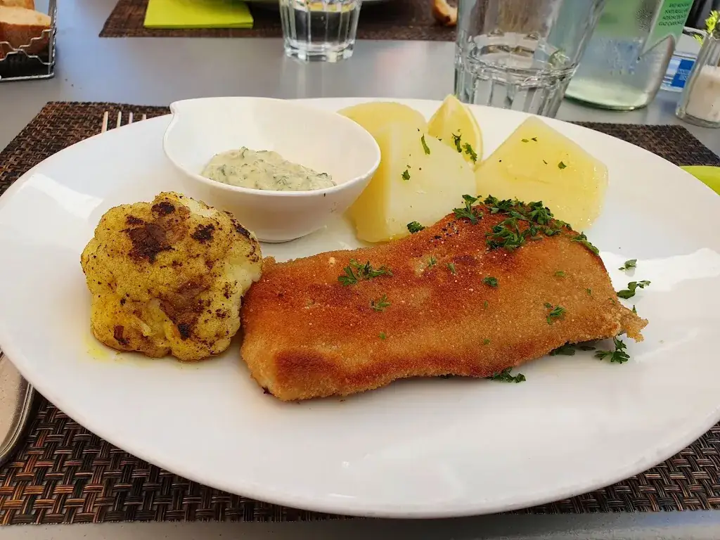 Marie Claude Suchet_Auberge de la Ferme_Jussy_review