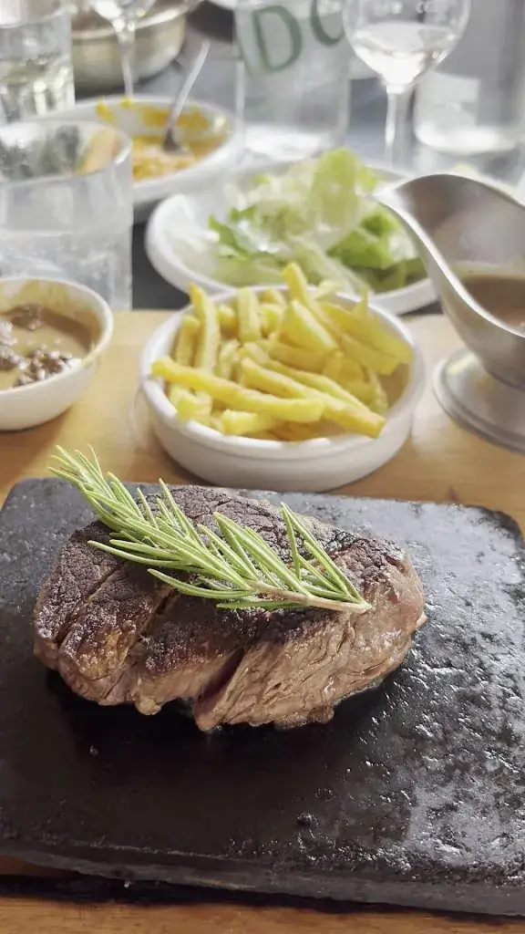 Chez Dédé restaurant in Jussy