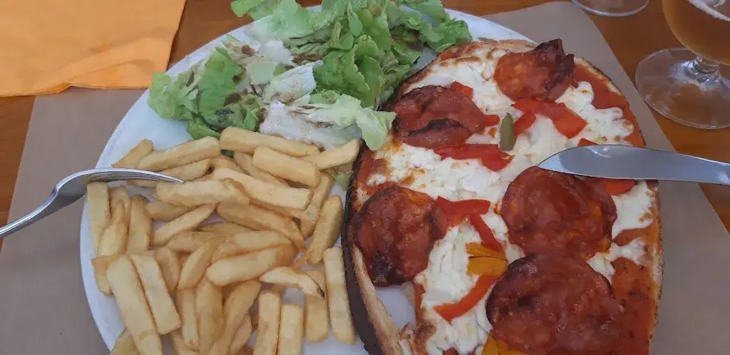 Brasserie de l'Ourcq Restaurant in Ferté-Milon