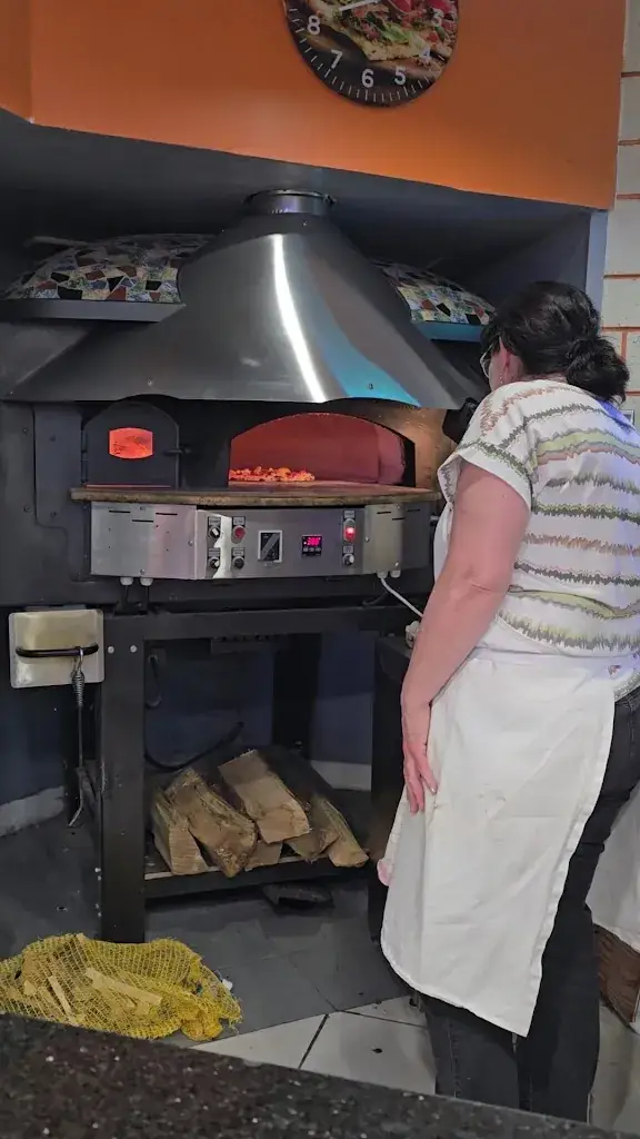 Tom Quartier_Pizzeria Le Patio_Hirson_review