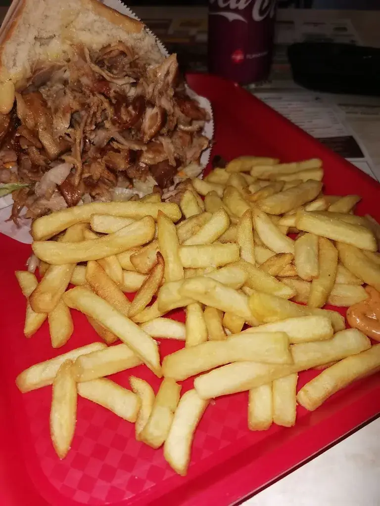 Menu_La Pyramide_Hirson_image_3