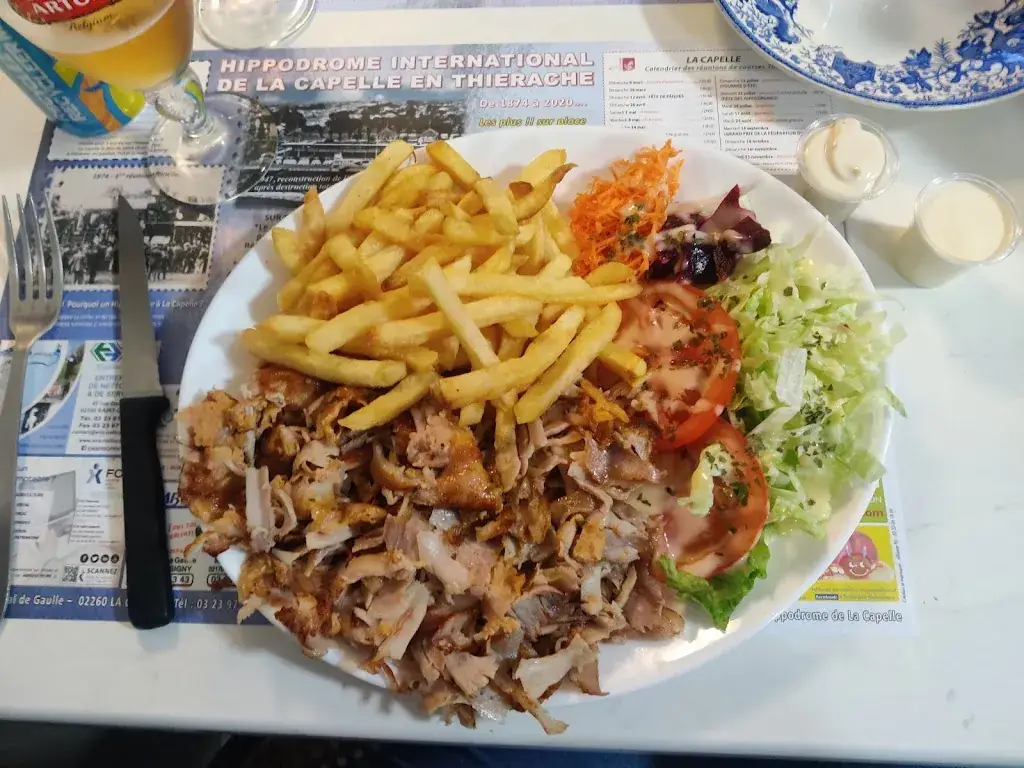 Frederique Lasne_La Pyramide_Hirson_review