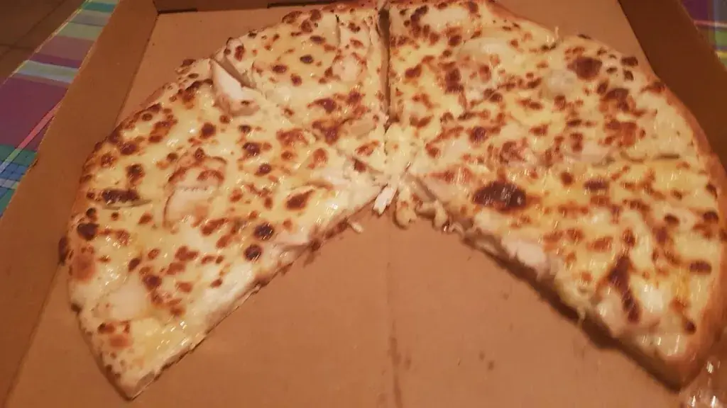 Nathy Shààbynne_MA Pizza_Hirson_review