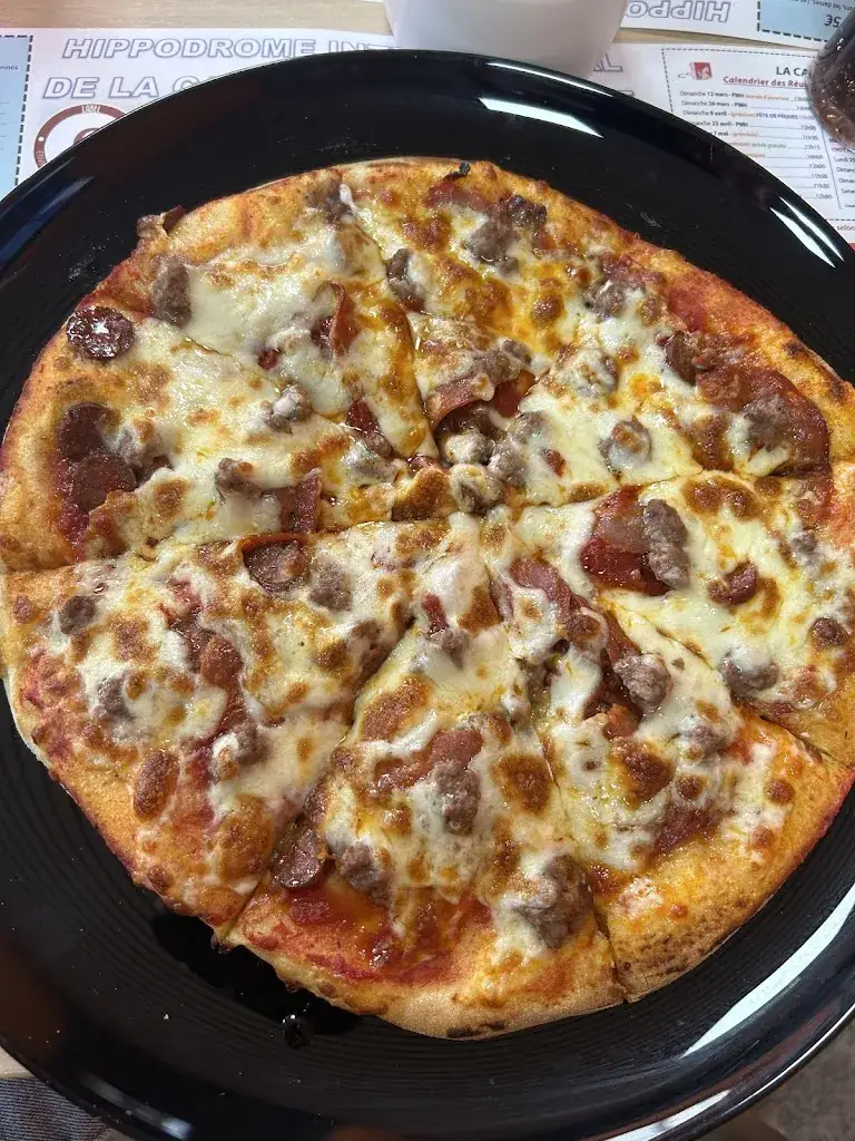 MA Pizza_Hirson_slider_image_3