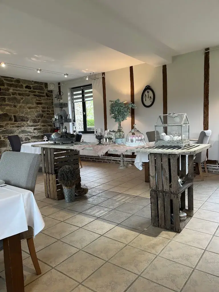 mathieu franceschini_Restaurant Les Temps Gourmands_Mondrepuis_review