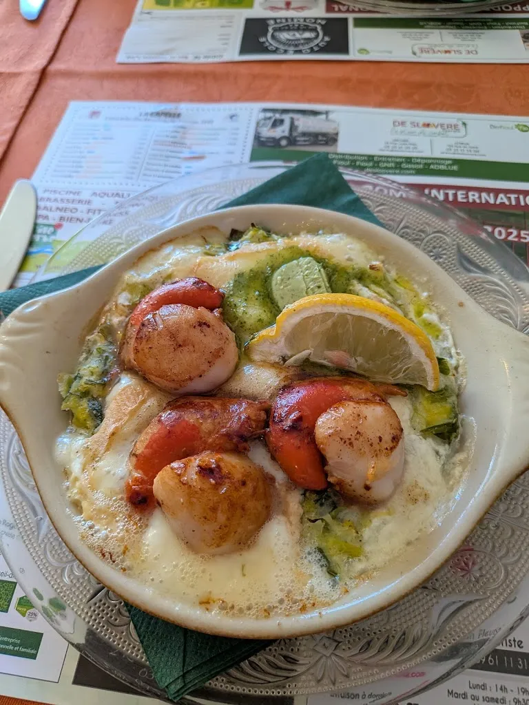 Karyna Azarian_Au Delice Du Bois_Hirson_review