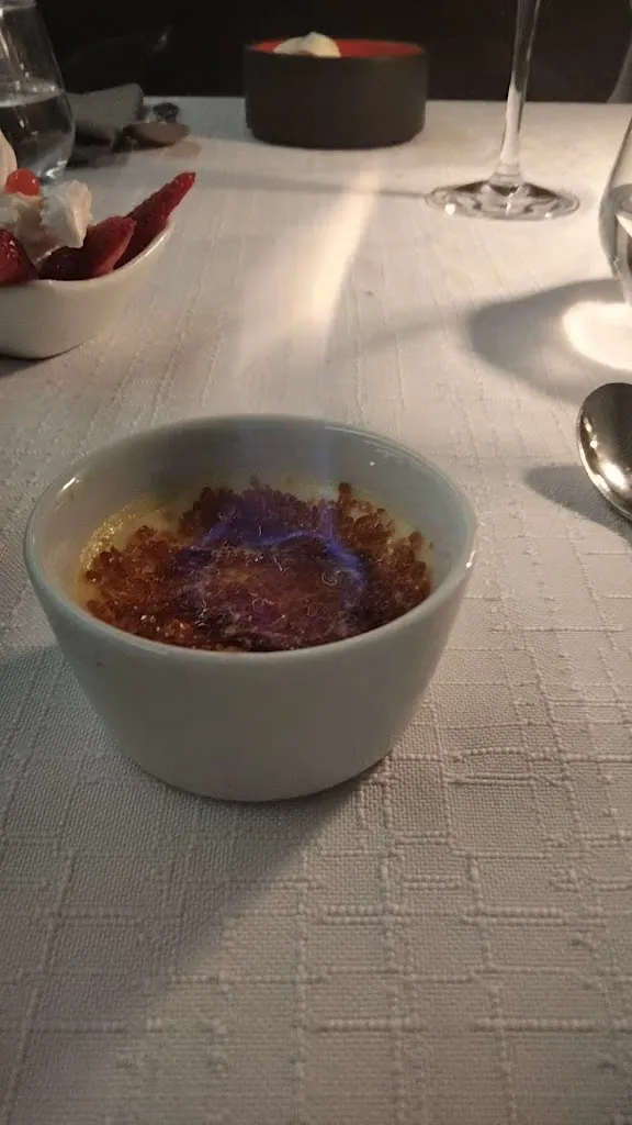 Auberge de la Mère Martinet_Cormoranche-sur-Saône_slider_image_2