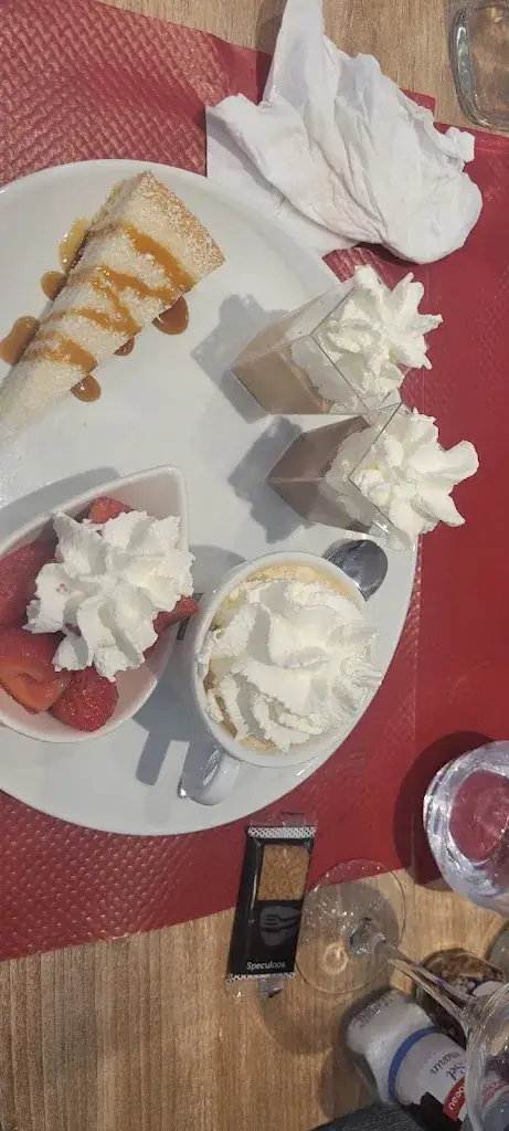 Valerie Ampe_Le petit DANIELS_Halluin_review