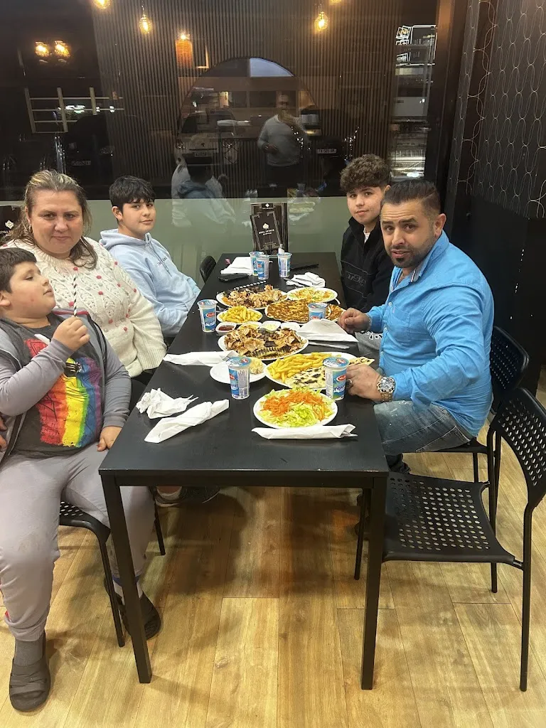 Solveiga “Mahir” Atescelik_Grill Antalya_Halluin_review