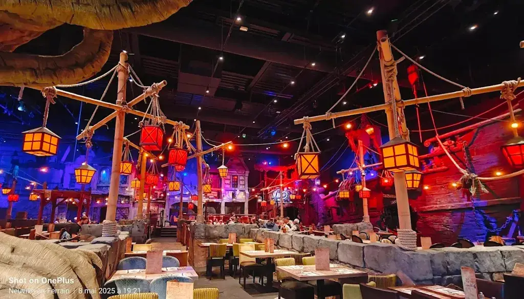 Pirates Paradise Lille | Restaurant immersif restaurant in Neuville-en-Ferrain
