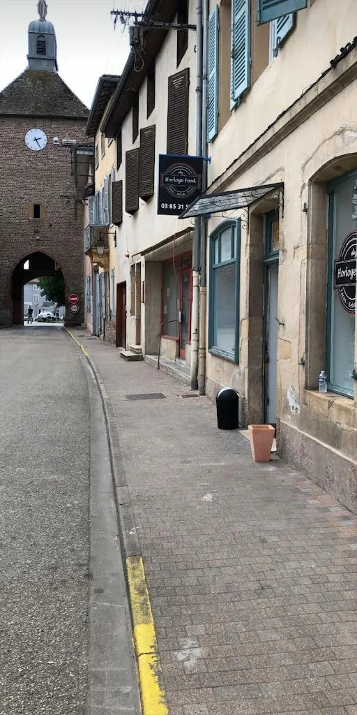 Horloge Food_Pont-de-Veyle_slider_image_3