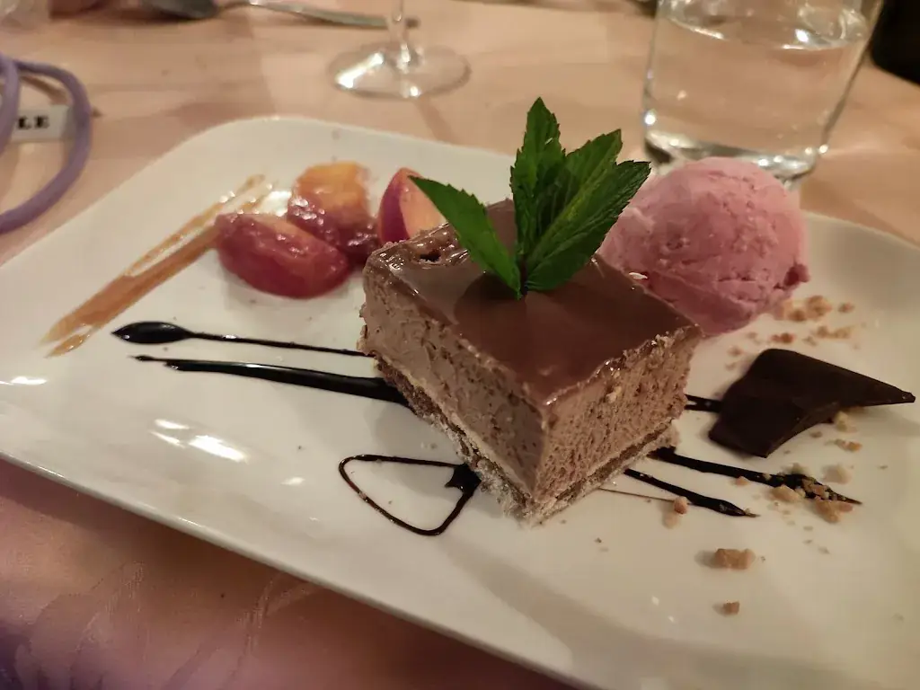 Menu_AUX BONS AMIS café restaurant_Culhat_image_8