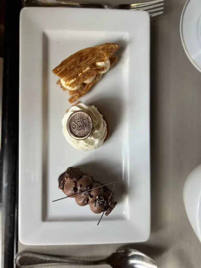 Menu_Le Stradivarius Bar & Restaurant_Chapelle-en-Serval_image_9