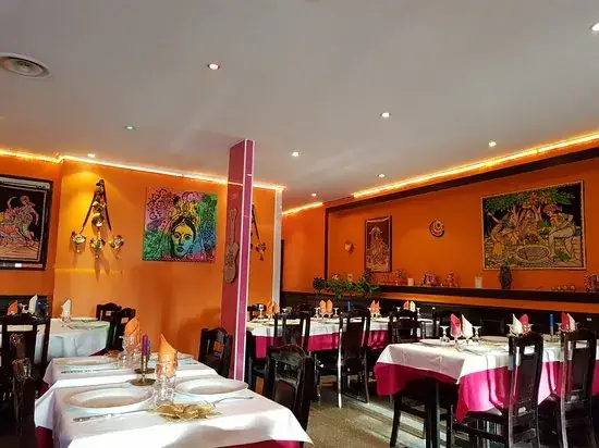 Lal Qila restaurant à Chapelle-en-Serval