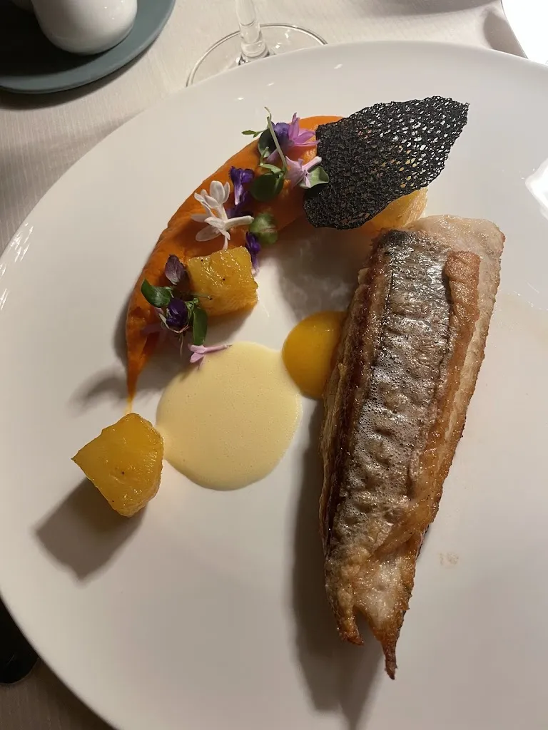 L'Opéra, Château Hôtel Mont Royal restaurant in Chapelle-en-Serval