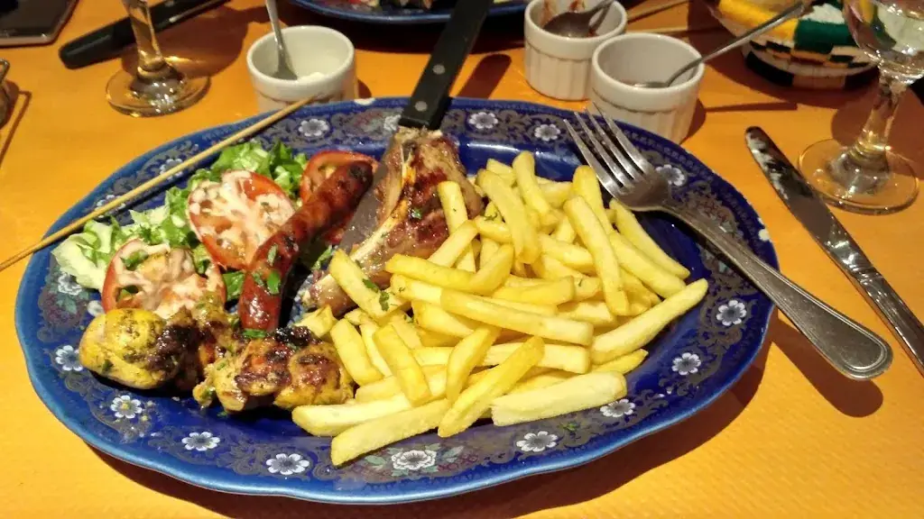 Mufaddal Yusuf_Au Soleil du Maroc_Fosses_review