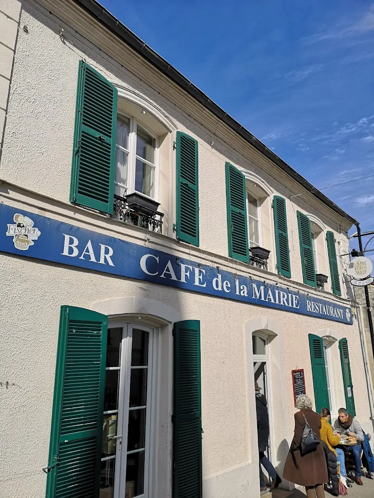 Café de la Mairie / L'âme véritable_Orry-la-Ville_slider_image_1