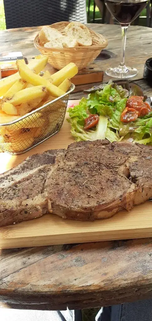 Herve Gaudinot_rest ô BAR_Lacroix-Saint-Ouen_review