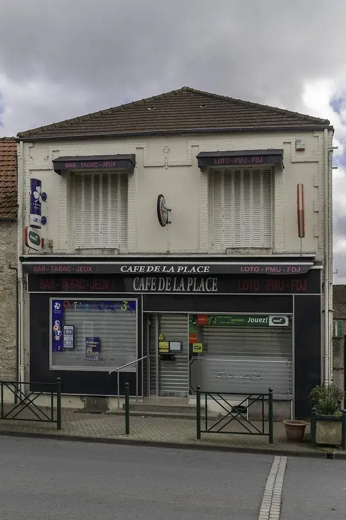 Delacroix Patrick restaurant in Lacroix-Saint-Ouen