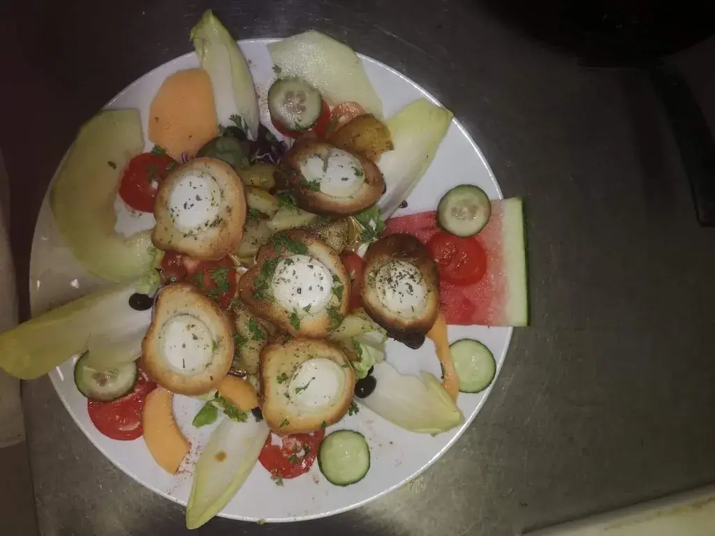 Menu_Pizzeria La Tarentelle. Service Sur Place , Service Emporté ,service Livraison**_Lacroix-Saint-Ouen_image_6