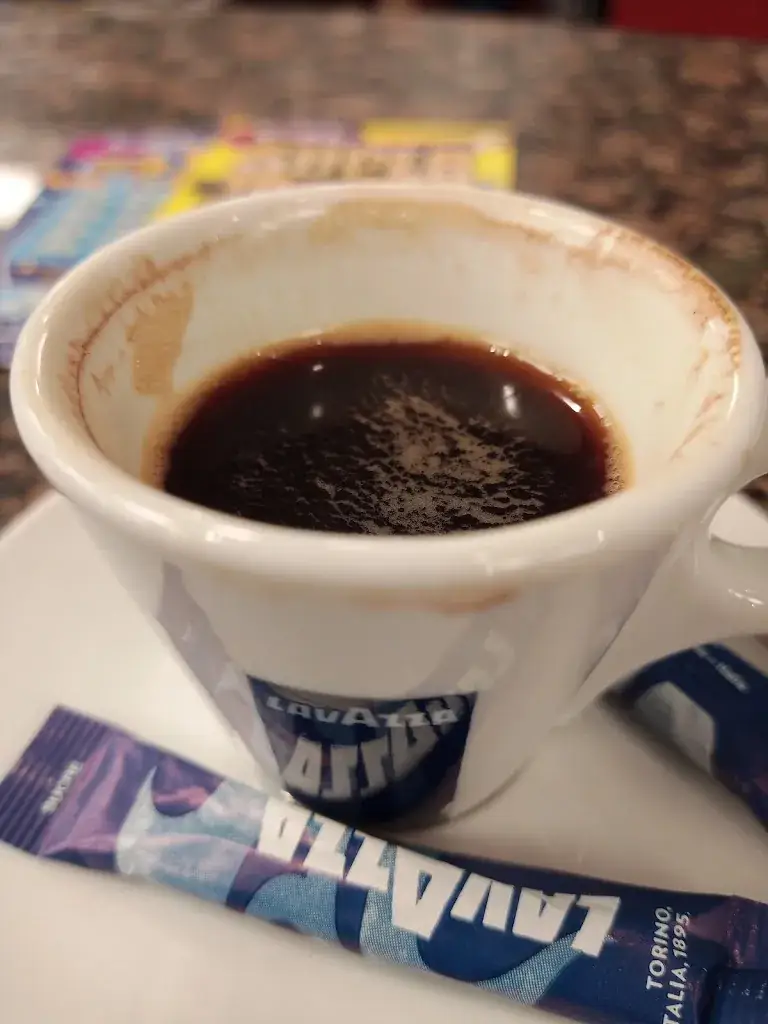 Café de la Place_Lacroix-Saint-Ouen_slider_image_2