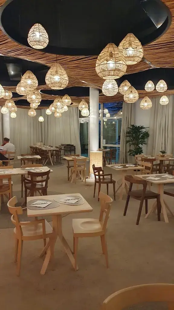 Olivier Dpx_A l'Epicerie Compiègne Sud_Lacroix-Saint-Ouen_review