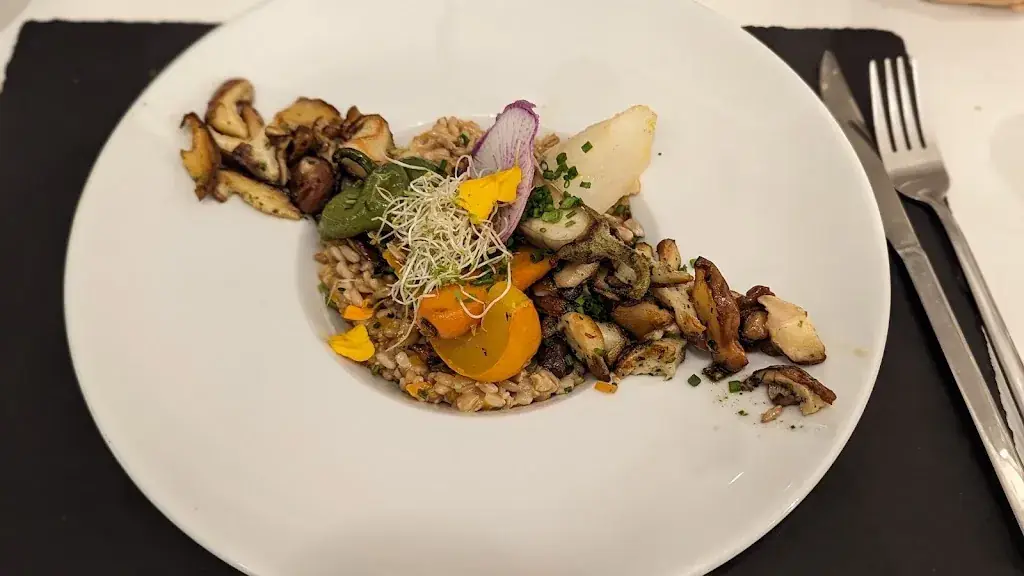 Jabal Engelhard_Restaurant Traiteur La part du Colibri_Crest_review