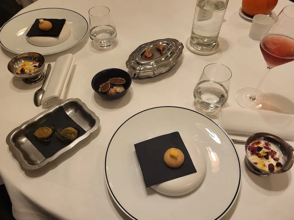 Maria Antoniou_La Laiterie_Lambersart_review