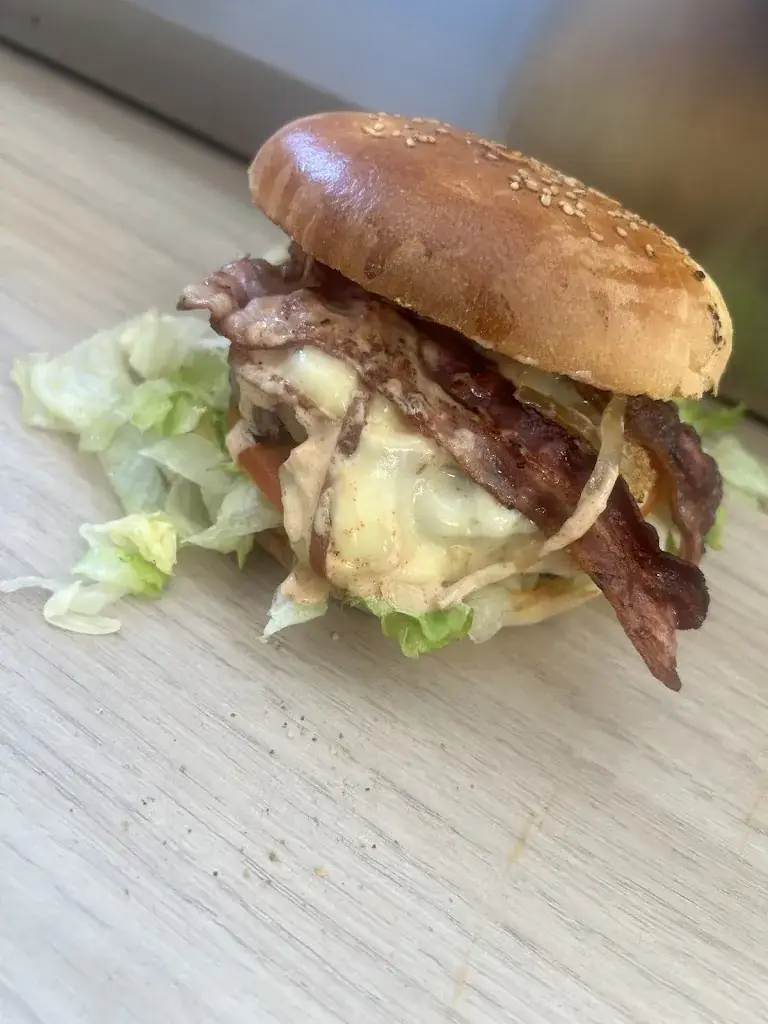 Au Burger maison ristorante a Lassigny