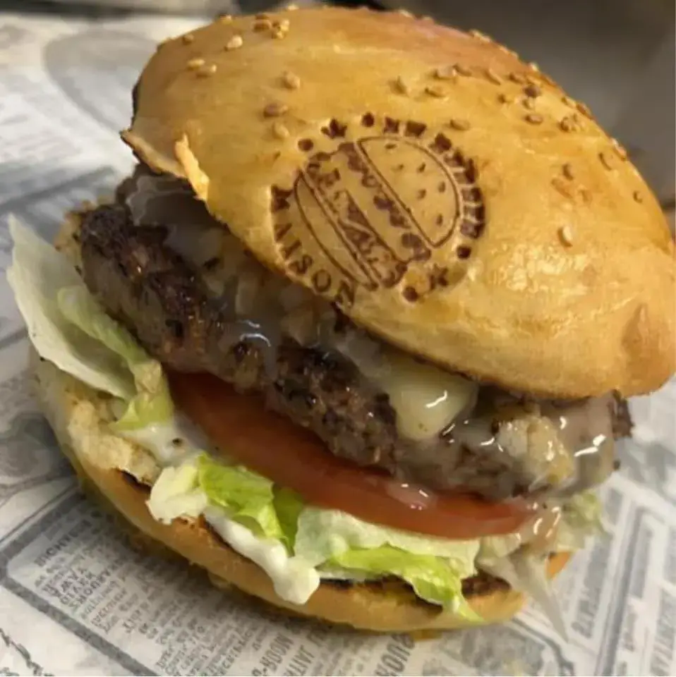 Au Burger maison_Lassigny_slider_image_2