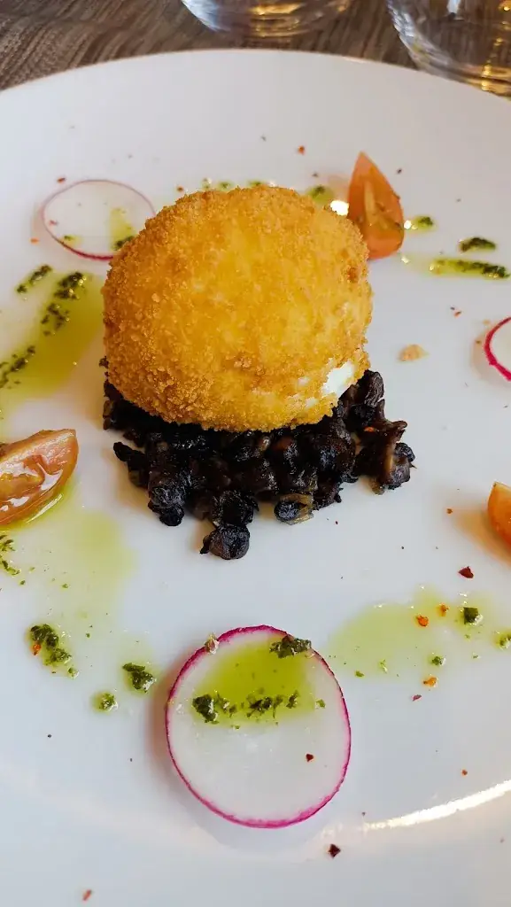 Mylène Maurice-Bernier_Restaurant Bar Kfe-in_Plessis-Belleville_review