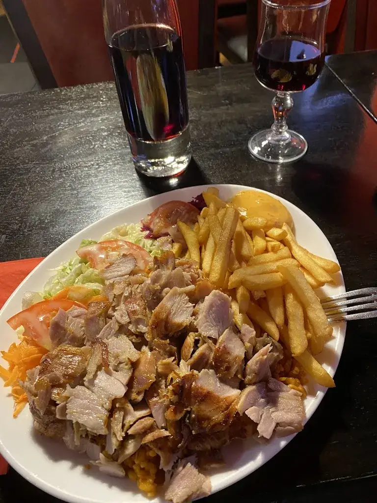 café istanbul_Plessis-Belleville_slider_image_2