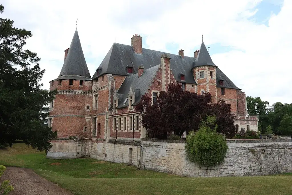 Château du Plessis-Brion_Plessis-Brion_slider_image_1