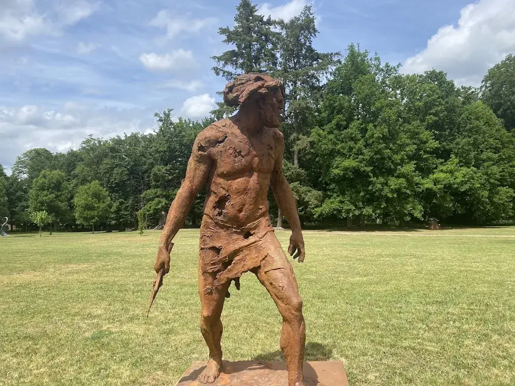 Château du Plessis-Brion_Plessis-Brion_slider_image_2