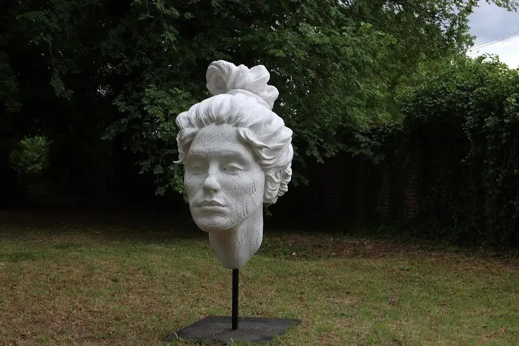 Château du Plessis-Brion_Plessis-Brion_slider_image_3