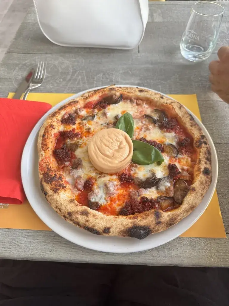 Laura Dimasi_Centro italiano, Da Daniele, Ristorante Pizzeria_Bulle_review