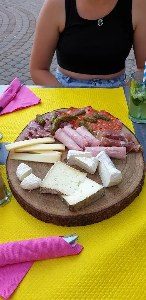 Menu_Brasserie Le Donjon_Crest_image_8