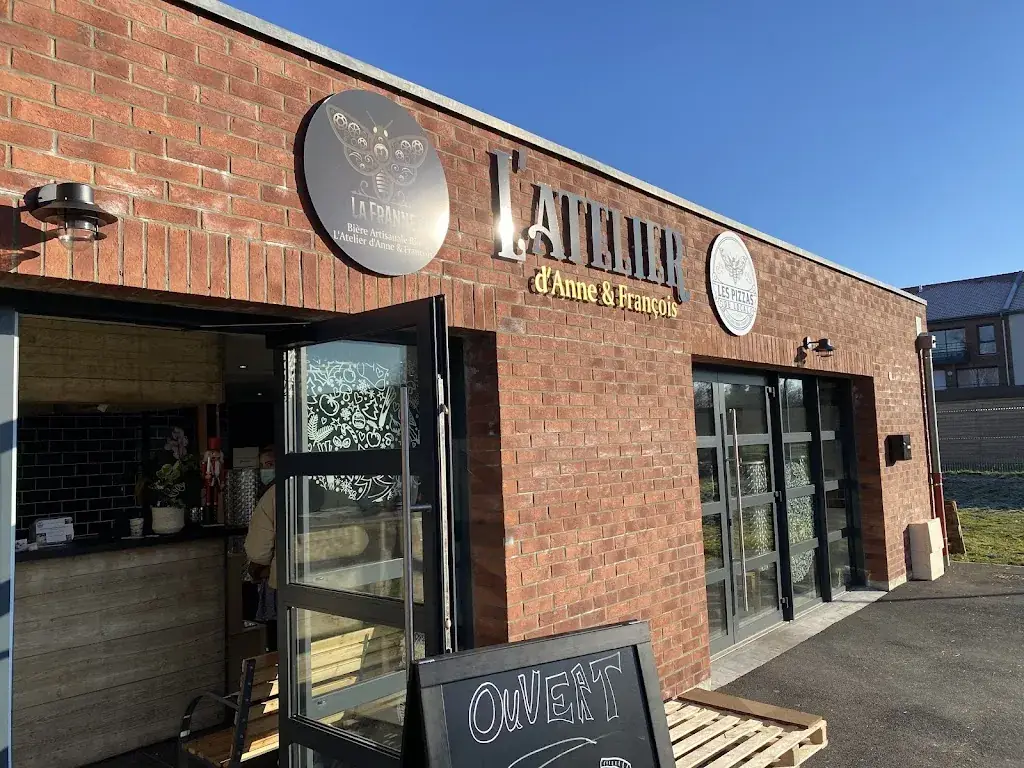 Greg V_La FrAnne Microbrasserie-Pizzeria artisanale_Lecelles_review