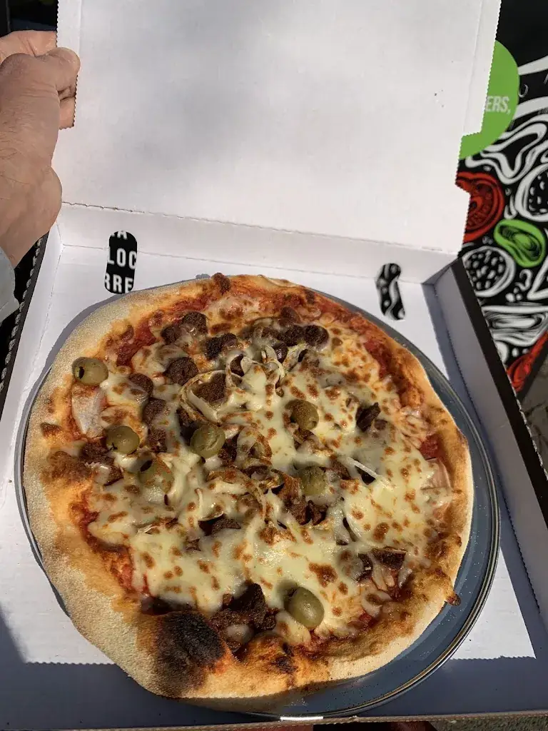 Distributeur de pizza_Lecelles_slider_image_3