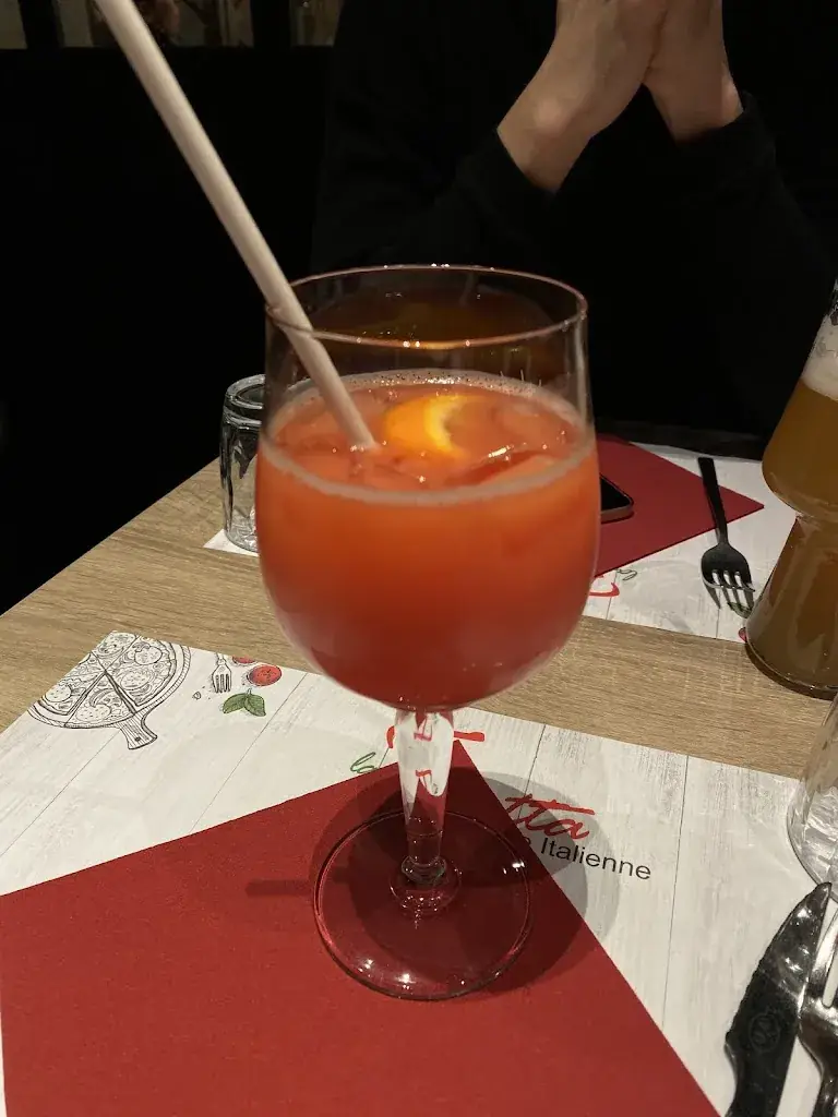 Julie Hiroux_La Fossetta Lesquin_Lesquin_review