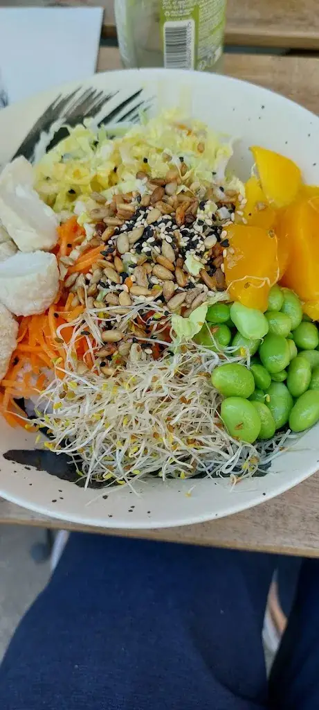 P. M._Yokoso Crest - Restaurant japonais_Crest_review